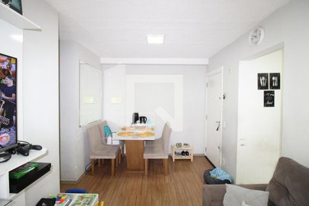 Sala de apartamento para alugar com 2 quartos, 48m² em Jardim das Oliveiras, São Paulo