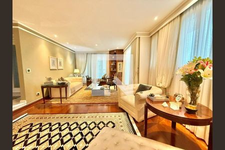 Apartamento à venda com 3 quartos, 214m² em Liberdade, São Paulo