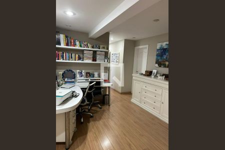 Apartamento à venda com 4 quartos, 290m² em Real Parque, São Paulo