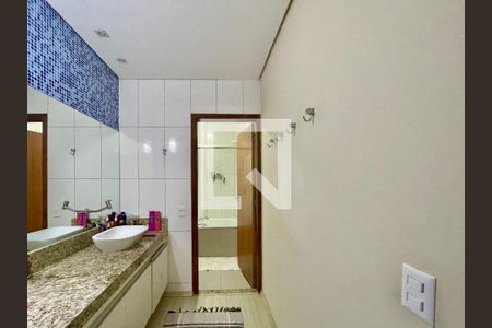 Apartamento à venda com 4 quartos, 137m² em São Lucas, Belo Horizonte