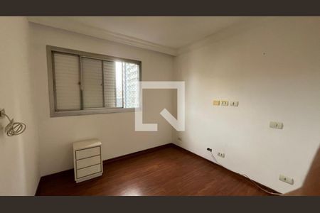 Apartamento à venda com 3 quartos, 80m² em Moema, São Paulo