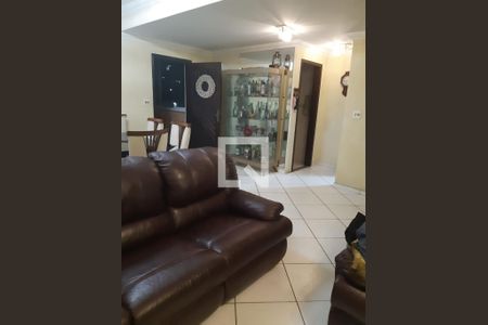 Sala de casa à venda com 3 quartos, 170m² em Horto Florestal, São Paulo