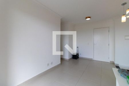 Sala de apartamento para alugar com 2 quartos, 48m² em Chácara Granja Velha, Cotia