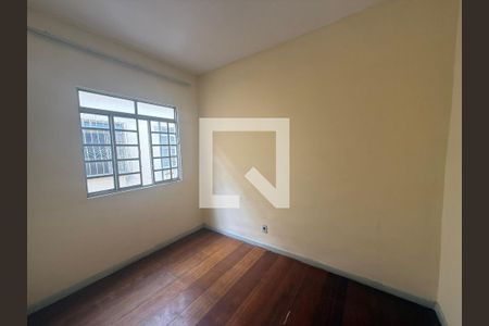 Quarto 2 de apartamento para alugar com 2 quartos, 55m² em Itapoã, Belo Horizonte