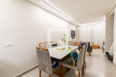 Casa de Condomínio à venda com 2 quartos, 115m² em Jd. Talarico, São Paulo