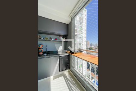 Sacada de apartamento à venda com 2 quartos, 60m² em Presidente Altino, Osasco