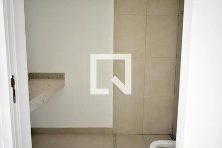 Banheiro de apartamento à venda com 1 quarto, 27m² em Vila Clementino, São Paulo