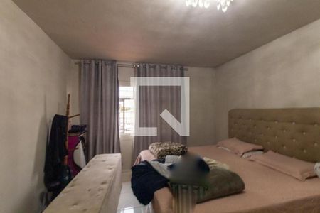 Quarto 1 Suite de casa à venda com 3 quartos, 720m² em Sítio Cercado, Curitiba