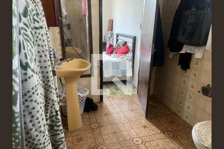 Banheiro da Suíte de casa para alugar com 2 quartos, 90m² em Piedade, Rio de Janeiro