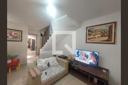 Sala de casa à venda com 4 quartos, 120m² em Parque das Arvores, São Paulo