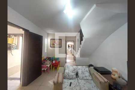 Sala de casa à venda com 4 quartos, 120m² em Parque das Arvores, São Paulo