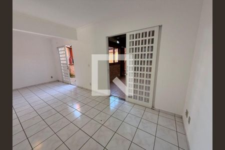 Casa à venda com 3 quartos, 180m² em Recanto Quarto Centenario, Jundiaí