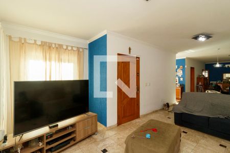 Casa à venda com 4 quartos, 311m² em Sítio Barrocada, São Paulo