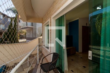 Casa à venda com 4 quartos, 311m² em Sítio Barrocada, São Paulo