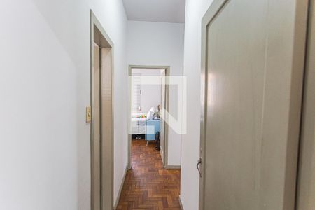 Corredor de apartamento à venda com 3 quartos, 119m² em Santa Efigênia, Belo Horizonte
