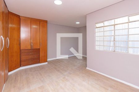 Casa para alugar com 3 quartos, 180m² em Vila Portugal, São Paulo