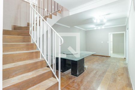 Casa para alugar com 3 quartos, 180m² em Vila Portugal, São Paulo