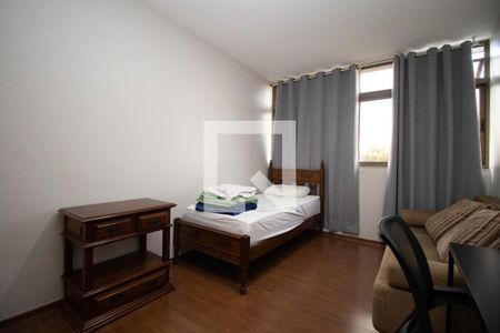 Quarto 2 de apartamento para alugar com 3 quartos, 115m² em Sqs 302, Brasília