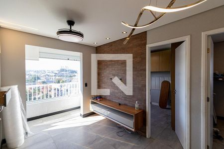Sala e Cozinha  de apartamento para alugar com 2 quartos, 43m² em Jardim Maringa, São Paulo