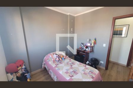 Quarto 1 de apartamento para alugar com 3 quartos, 72m² em Vila Ivone, São Paulo