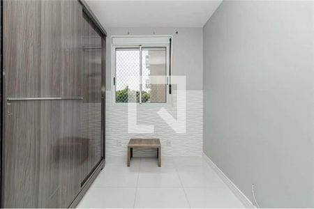 Quarto 2 de apartamento para alugar com 2 quartos, 64m² em São Sebastião, Porto Alegre