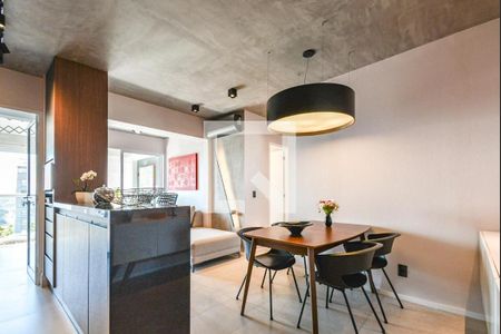 Apartamento à venda com 2 quartos, 68m² em Campo Belo, São Paulo