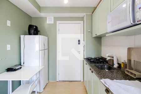 Sala/Cozinha de apartamento à venda com 1 quarto, 28m² em Mooca, São Paulo