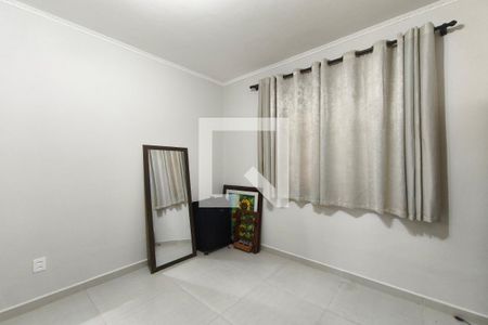 Quarto 2 de casa à venda com 3 quartos, 80m² em Jardim São Pedro, Campinas