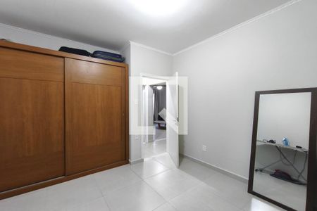 Quarto 2 de casa à venda com 3 quartos, 80m² em Jardim São Pedro, Campinas