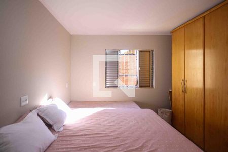 Quarto de casa à venda com 2 quartos, 130m² em Jardim Sapopemba, São Paulo