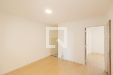 Sala de apartamento para alugar com 1 quarto, 43m² em Santa Cruz, Rio de Janeiro