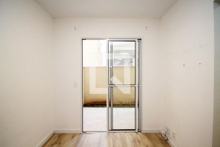 Varanda Sala de apartamento para alugar com 2 quartos, 80m² em Roselândia, Cotia