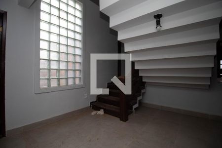 Sala 2 de casa de condomínio para alugar com 7 quartos, 450m² em Jardim Botânico, Brasília