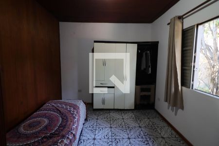 Quarto 2 de casa à venda com 3 quartos, 250m² em Km 18, Osasco