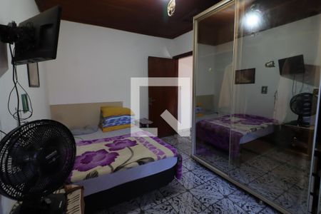 Suíte 1 de casa à venda com 3 quartos, 250m² em Km 18, Osasco