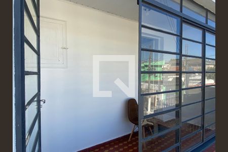 Hall de entrada de casa à venda com 3 quartos, 175m² em Jardim D’abril, Osasco