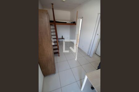 SALA/QUARTO de kitnet/studio para alugar com 1 quarto, 21m² em Cidade Universitária, Campinas