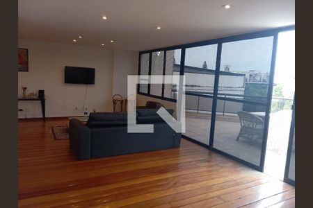 Sala de apartamento para alugar com 4 quartos, 185m² em Barra da Tijuca, Rio de Janeiro