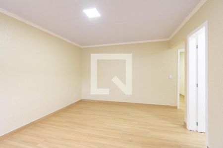 Casa à venda com 2 quartos, 80m² em Niterói, Canoas