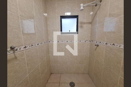 Casa para alugar com 4 quartos, 250m² em Jardim Carlos Cooper, Suzano