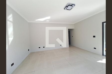 Casa para alugar com 4 quartos, 250m² em Jardim Carlos Cooper, Suzano