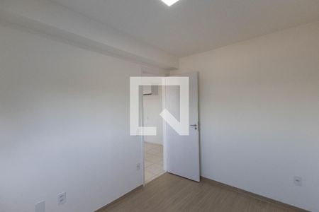 Quarto 2 de apartamento para alugar com 2 quartos, 47m² em Vila Guilherme, São Paulo
