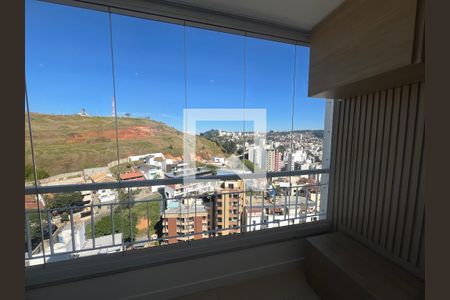 Apartamento para alugar com 2 quartos, 77m² em Mansoes do Bom Pastor, Juiz de Fora