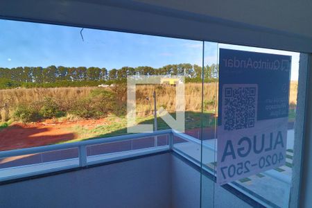 Plaquinha de apartamento para alugar com 2 quartos, 55m² em Novo Mundo, Uberlândia