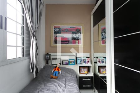 Quarto 2 de casa à venda com 4 quartos, 180m² em Jardim Sao Vicente, São Paulo