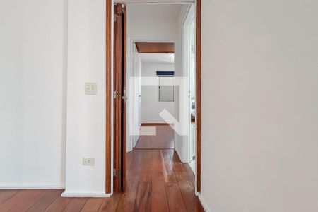 Corredor de apartamento para alugar com 2 quartos, 69m² em Vila Mariana, São Paulo