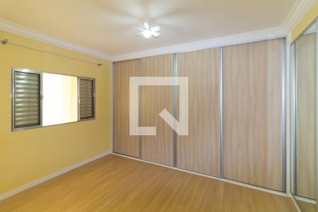 Quarto 1 de casa para alugar com 2 quartos, 82m² em Jardim Sapopemba, São Paulo