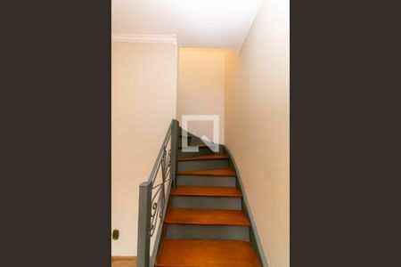 Escada de casa à venda com 3 quartos, 165m² em Cambuci, São Paulo