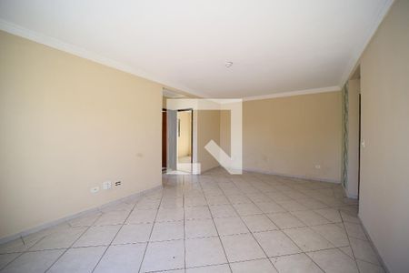 Sala de casa para alugar com 3 quartos, 100m² em Vila Nhocuné, São Paulo