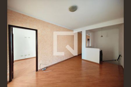 Sala de casa para alugar com 3 quartos, 126m² em Vila Constança, São Paulo